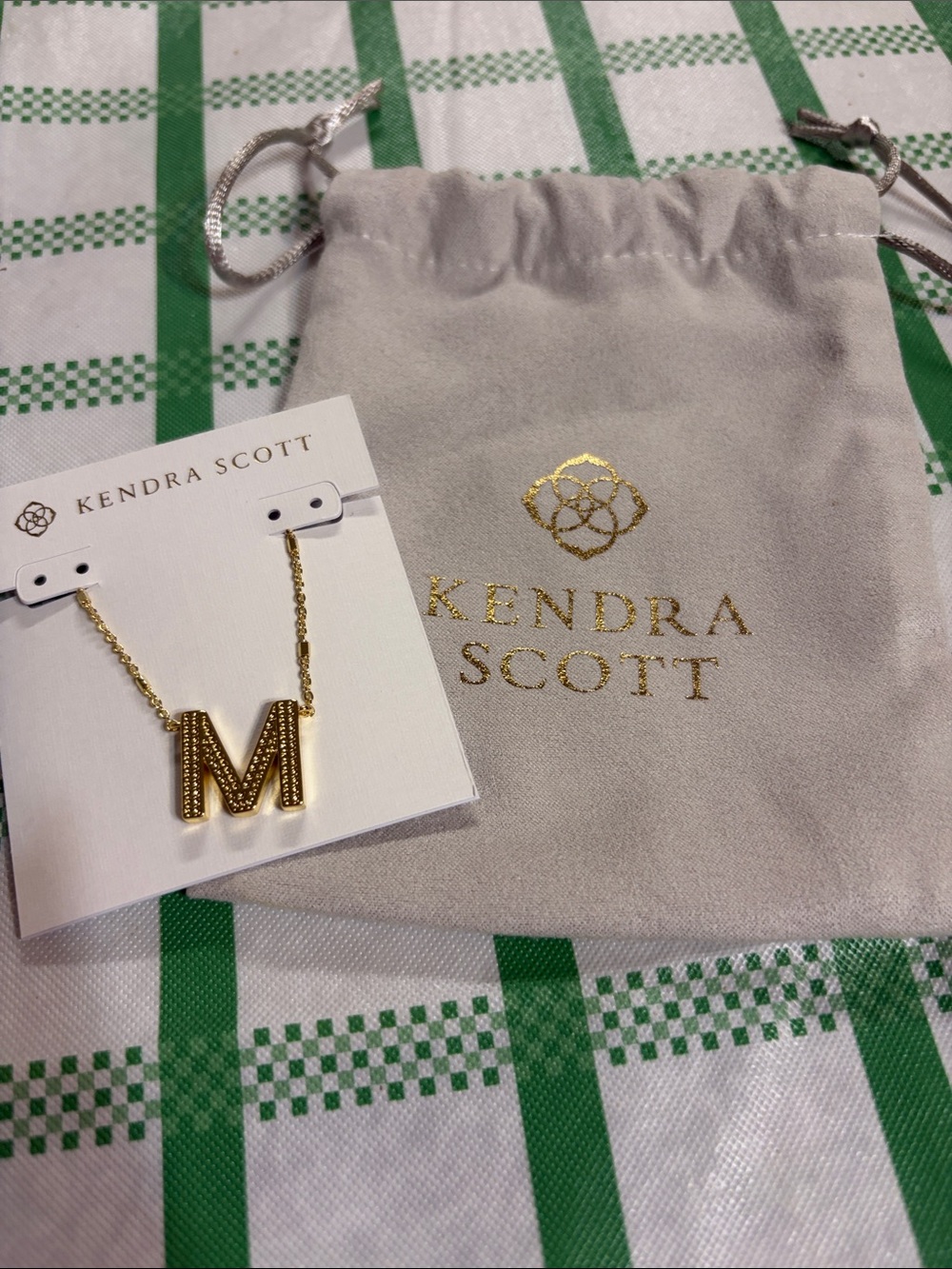 Kendra Scott Gold 'M' Monogram Pendant Necklace